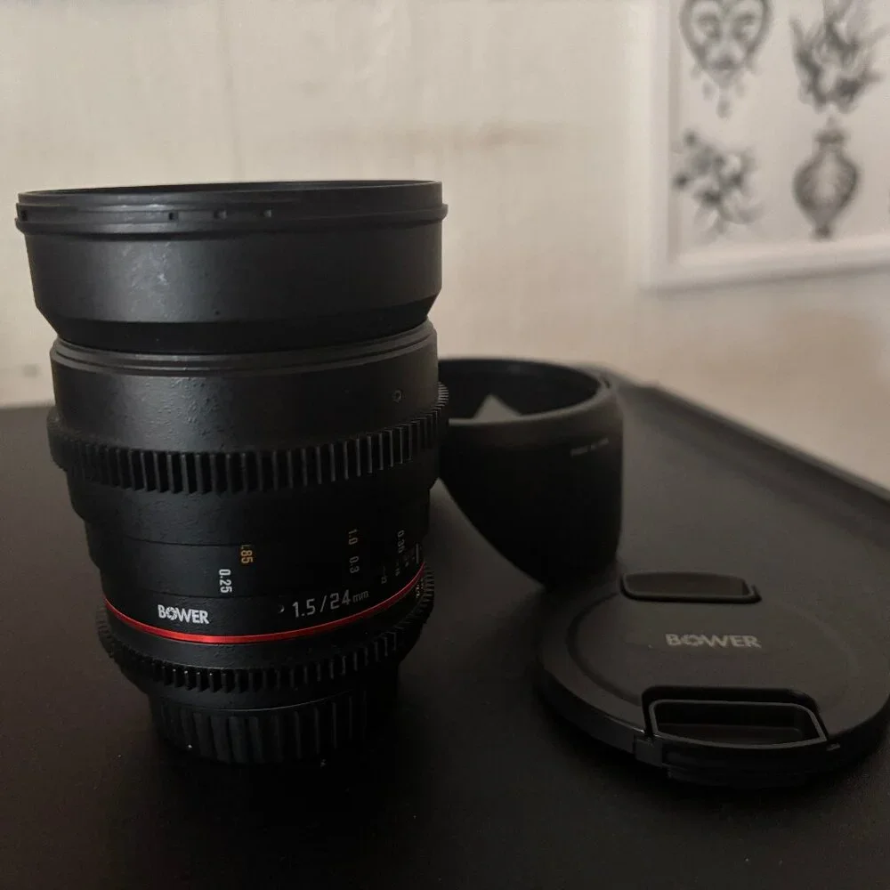 Bower 1.5/24mm Ultra-Fast Wide-Angle Cine Lens for Canon EF Mount